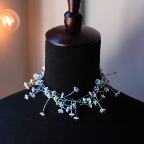 Blue beaded flower necklace